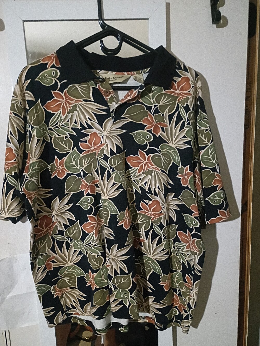 ⭐Cooke Street " Honolulu" Collared Shirt 100%cotton ( L )